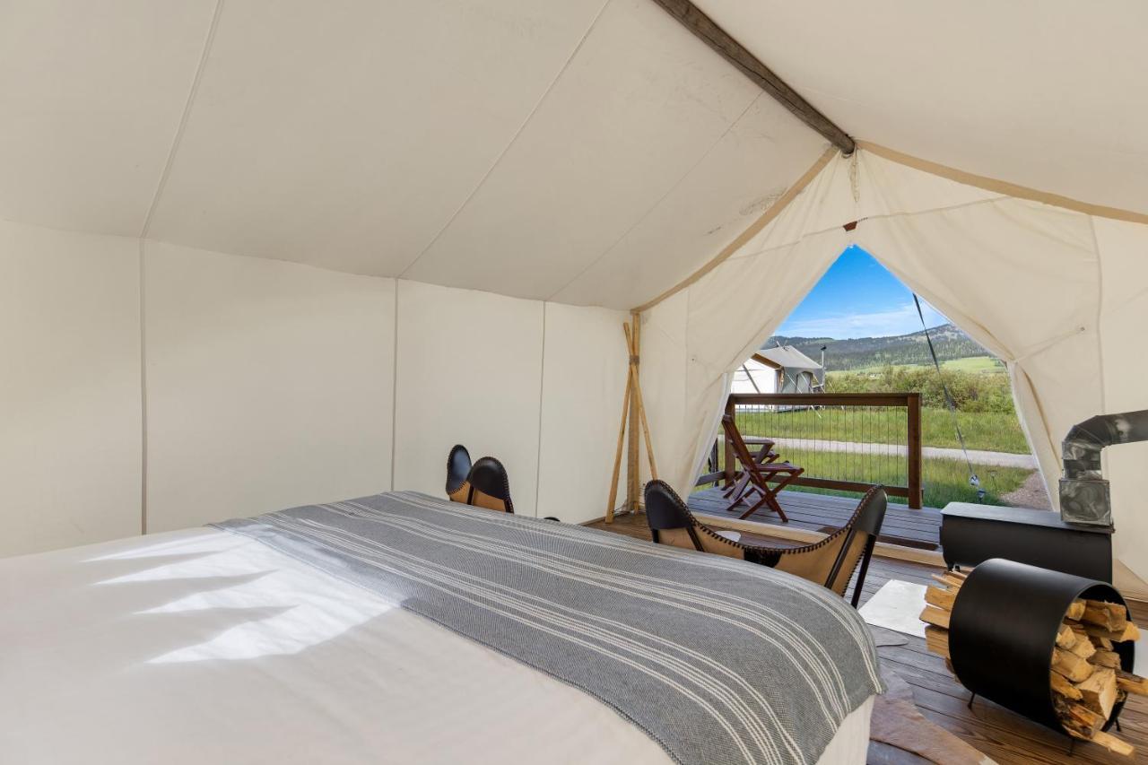 Under Canvas ווסט ילוסטון מראה חיצוני תמונה
